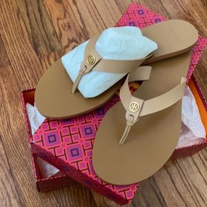 Tory Burch Manson Thong Sandal Calf Leather